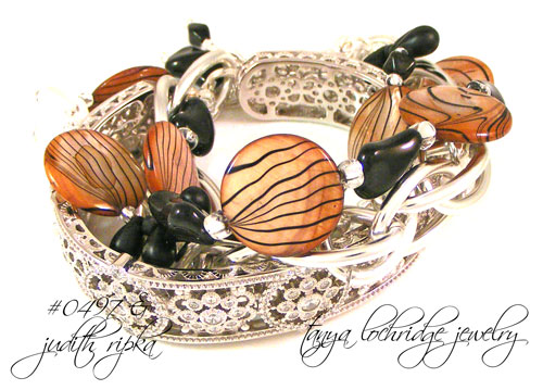 Brown-Black Mother of Pearl three-Strand Bracelet & Ripka