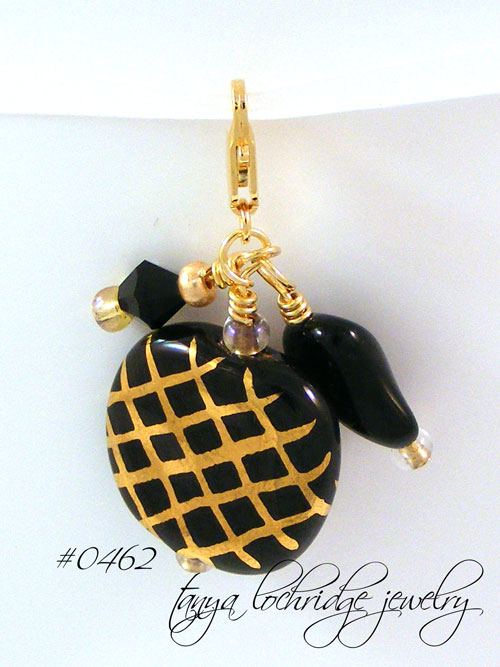 Kazuri Black & Gold Bead Charm