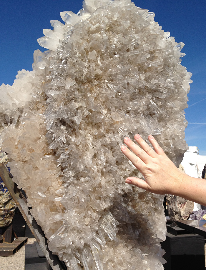 Quartz Crystal Hand 07-21-21