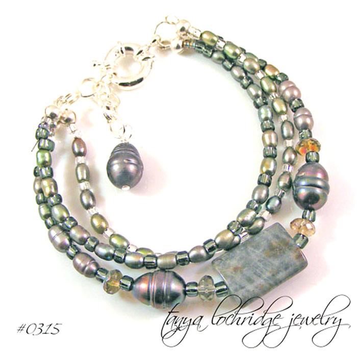 Labradorite & Baroque Pearl Bracelet